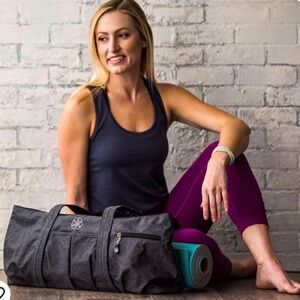 GAIAM All Day Tote Bag